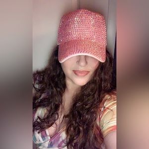 🎉HOST Pick🎉 lluma Light Pink Bedazzled Trucker Hat for Women Rare Beauty New